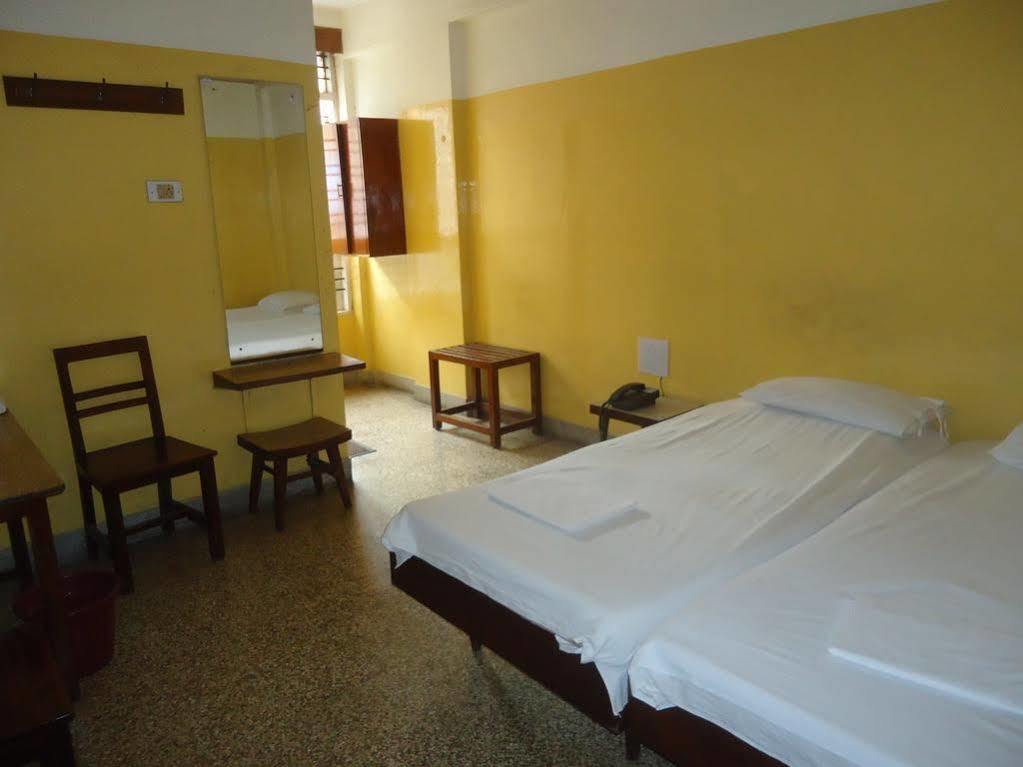 Hotel Mysore Dasaprakash 外观 照片