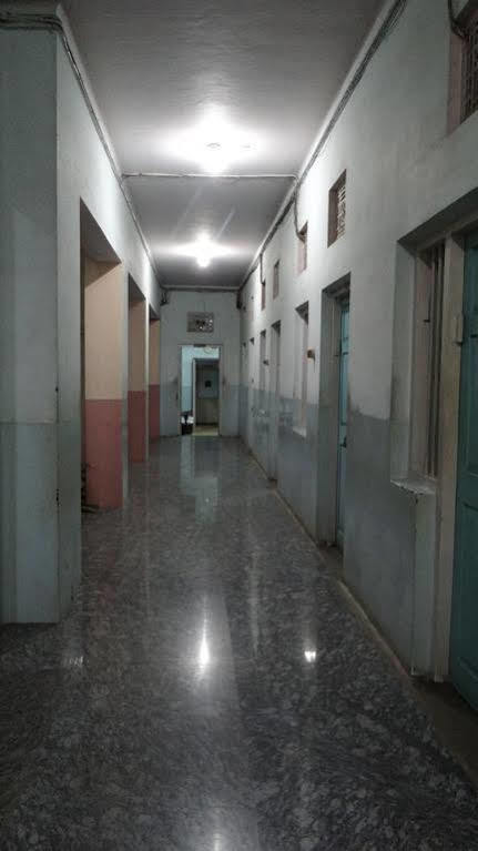 Hotel Mysore Dasaprakash 外观 照片